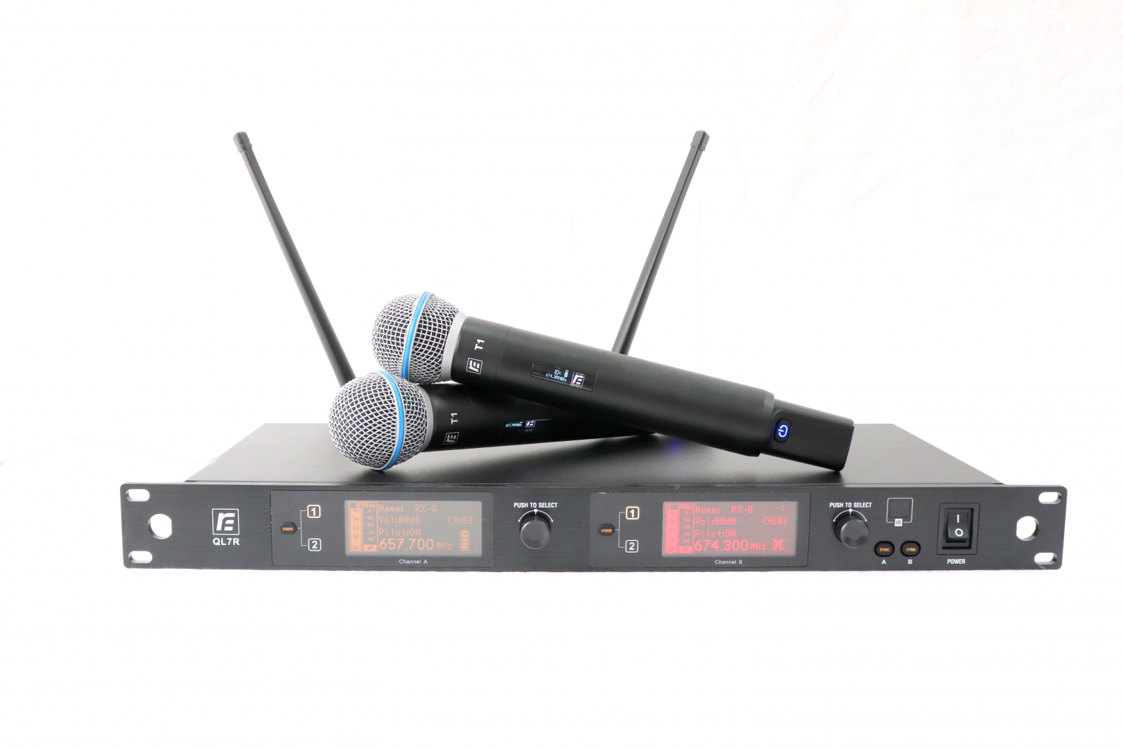 RFIntell QL7R/T1-A 651,800-683,400 МГц 2-канальная радиосистема с 2-мя ручными микрофонами в Бахчисарае